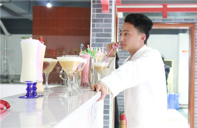 成都奶茶培訓(xùn)學(xué)校 餐飲技術(shù)咨詢(xún)與職業(yè)發(fā)展指南